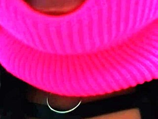 video llamada con un seguidor en vivo miraba como me mamaban el culo y me cogían ante el