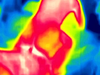 操热朋友大声呻吟