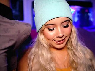 I luv playin with my boyfrends cock on webcam