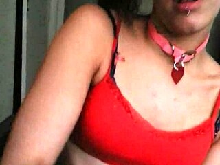 Pelacur Blonde Amatur Ni Bercakap Non-Stop Sambil Buat Blowjob Berair.