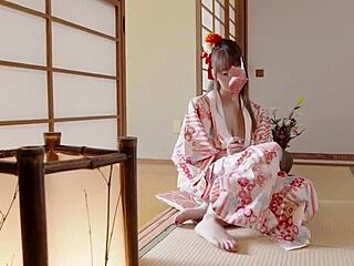 big tits anime hottie in erotic art video 😍