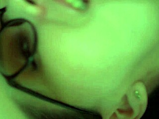 Incredible! Beautiful Milf Blowjob Ends in Messy Facial!