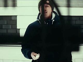 Couple fucks after snow play ❄️