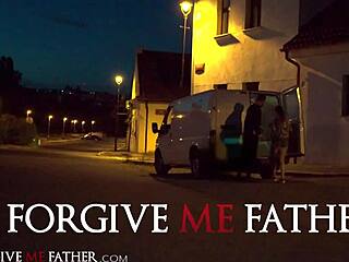 Waitress with natural tits gets drilled hard in van 🚗