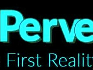 Zorra británica chula mama polla enorme de falso productor por fama en la industria