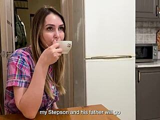 Sanjam o vroči mami moje najboljše prijateljice, prava milf