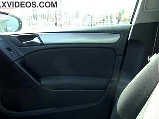 Real amateur cuckold wife hooks up with horny fan for car action