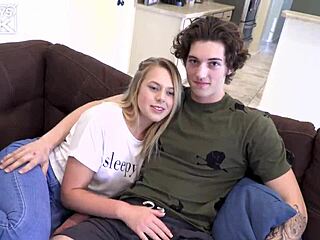 Рэнди не может устоять перед грудастой блондинкой Мари в жёстком глубоком экшене