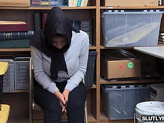 Holy Shit! Ella Knox Fucked Hard Like a Surfboard Hitting the Tide!