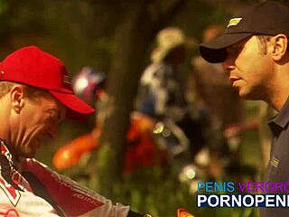 Lauren phoenix, the blonde hottie-reporter, gets fucked outdoors