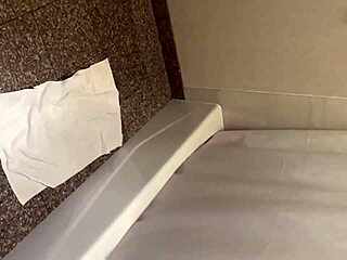 Str8 Boy Jerks Solo, No Cock Show Again! 😅