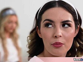 Stepdaughters Bored Of Cleaning But Love Free Use Pussy