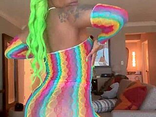 Wow! Moee Baby Twerks Ass With Gibby The Clown!