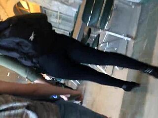 Hidden voyeur clip img 3819 2 mov candid capture