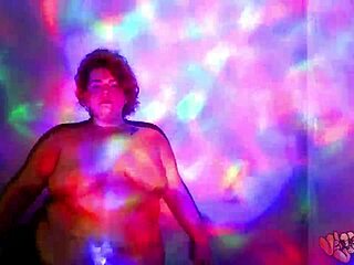 bbw goddess worship dance and oil, naked redhead beauty performing 😍