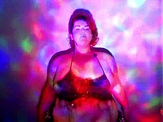 bbw goddess worship dance and oil, naked redhead beauty performing 😍