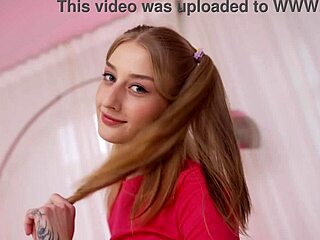 skinny 19yo sasha takes first double pussy in wild gangbang