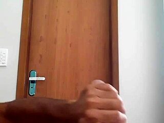 Batendo Uma Punheta!