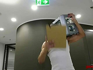 Bloopers and funny moments from porn sets 😄