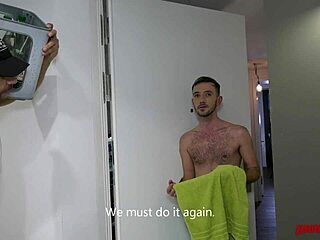 Bloopers and funny moments from porn sets 😄