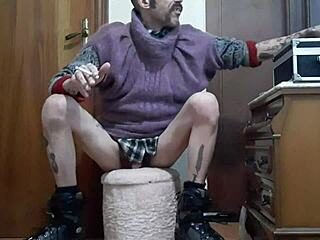 melvincoficial gay español solo masturbación en patines