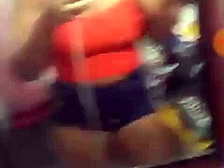 Morena dan�ando 1!