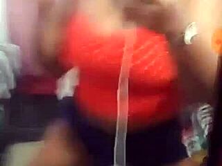 Morena dan�ando 1!