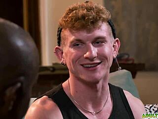 Are Aaron Trainer and Max Lorde neighbors fucking before the guest arrives?