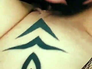 stepmom with big ass invited stepdaughter to fuck in pussy