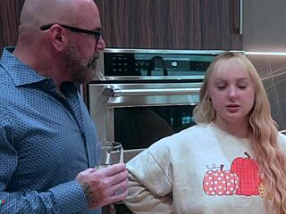 Much older boyfriend meets parents on Thanksgiving. Skylar Vox in 4k full, ridin’ hard oops!