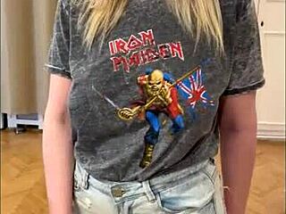 牛仔短裤里好骚，看我大骆驼趾热辣试镜