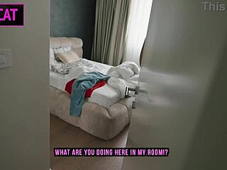 Step Son balik dan kongkek Step Mom baru dalam katil kongsi tengah malam