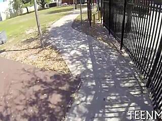 i filled teen scarlett sawyer mouth with goo