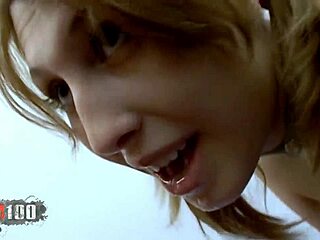 Porno casting sessio rintavalla blondi 18+ tyttön kanssa