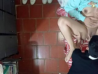 Kamera z povětrání zachycuje pasynka při šukání macochy