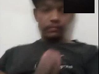 indian guy masturbating his cock hard 😏