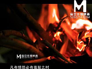 Su Yu Tang Licks Pussy In Parasitic Sex!