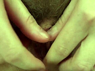 teen flashes hairy pussy in bikini, masturbation show 😏