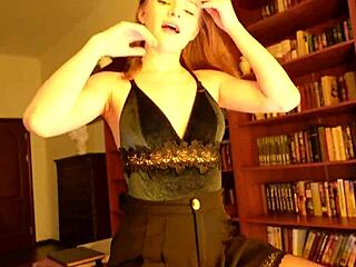 Blonde employee asks boss for holiday but receives cum on her tight pussy instead