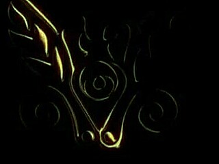 Queenjennyx1 shows off her huge natural tits. Love them! 😍