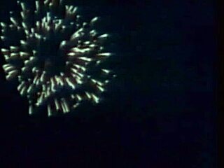 Κλασική πορνοστάρ Λίντα Λάβλεϊς κάνει βαθύ λαιμό μέχρι εκρηκτικό κύλισμα σπέρματος