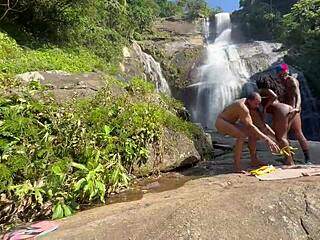 I took the hot girl to the waterfall for sex