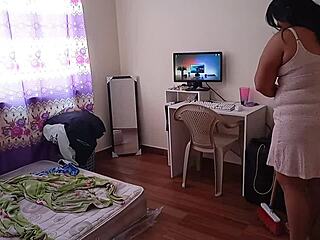 Hey, cleaning lady, come to my room... gotcha on hidden cam for an epic chubby blowjob!