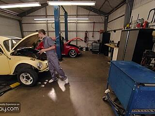 dude, this twink mechanic bangs hard before boss shows up!