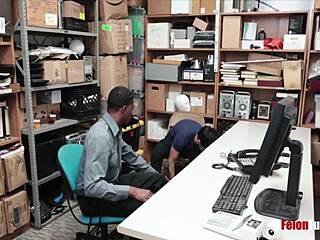 Black Police Officer Catches Hot Thief