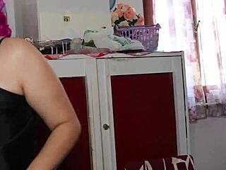 italian milf gives amateur massage