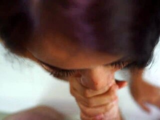 โย ว่างั้นครีมพายสกปรกกับแฟนสาวไทยของฉันไหม?