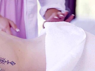 PenthouseGold com - Lacy Lennon and Jane Go Wild with Pussy Licking After Failed Massage