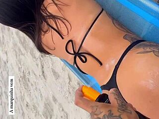 Left my plump friend satisfied in hotel after beach in doggystyle.