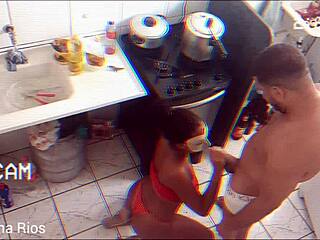 Leo Ogro me comeu na cozinha com tesão!